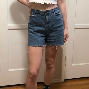 Denim mom shorts!!